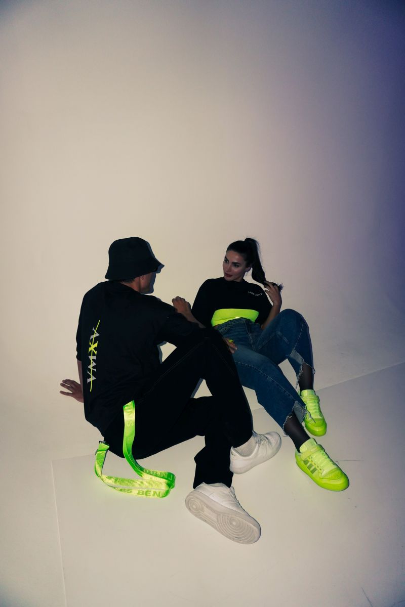 THE LAST UNIT TEE
