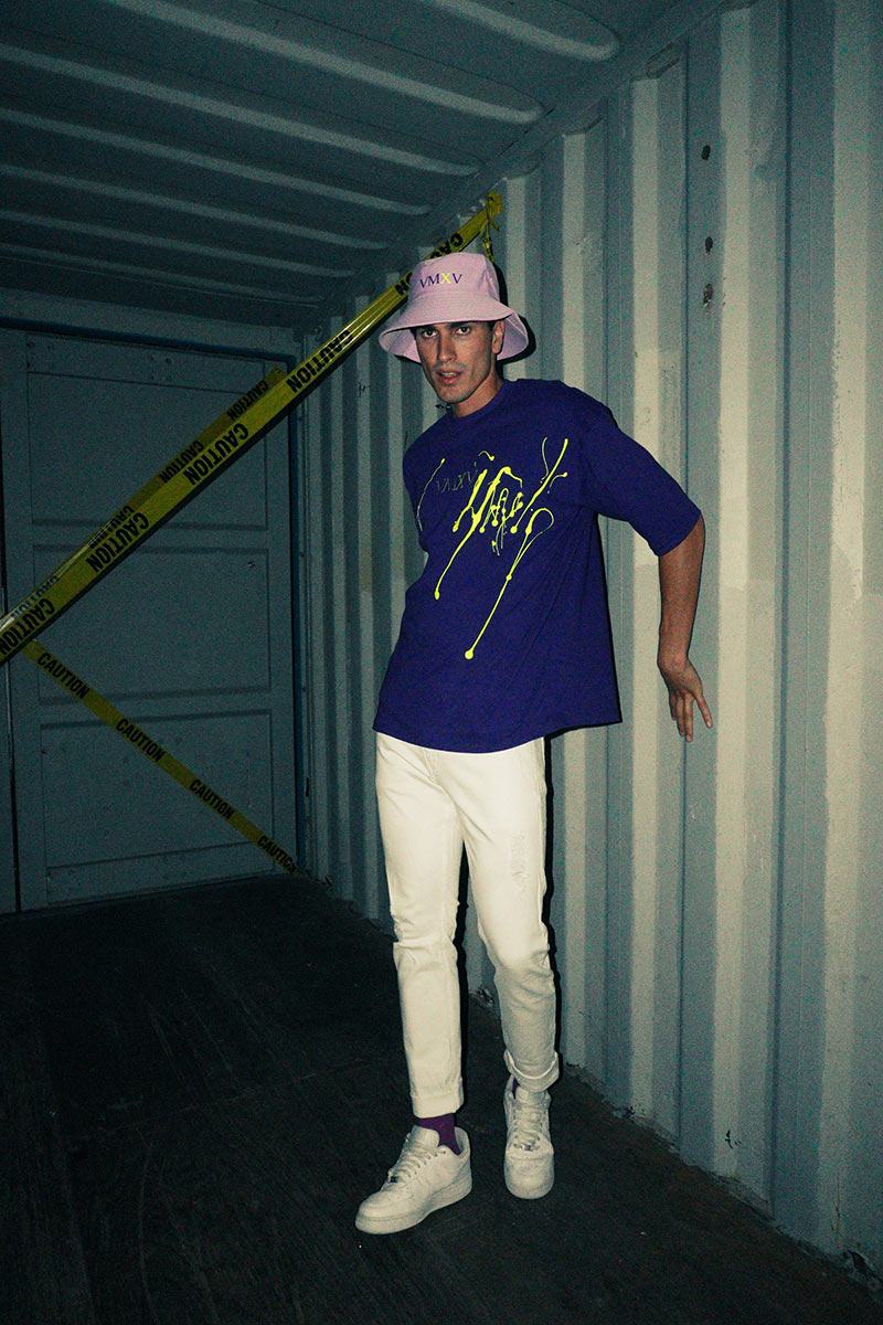 THE PURPLE TEE