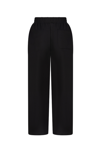 BLACK POCKETED CARGOS